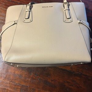 Michael Kors Beige Leather Tote